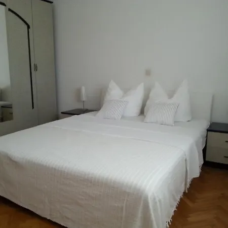 Mikrut Appartement *